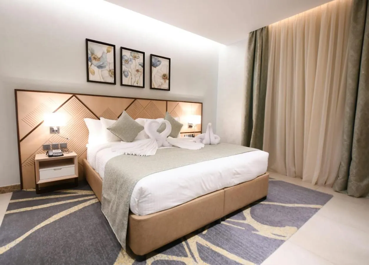 Renee Hotel 제다