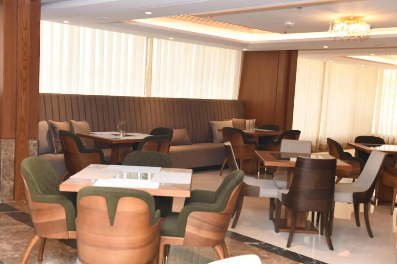 ***  Renee Hotel جدة المملكة العربية السعودية